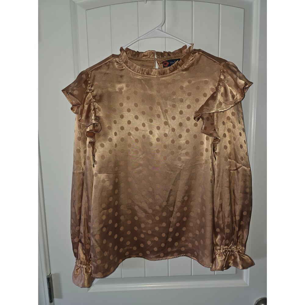 Indigo Poppy polka dot gold satin ruffle blouse NWOT Size Medium ❤️